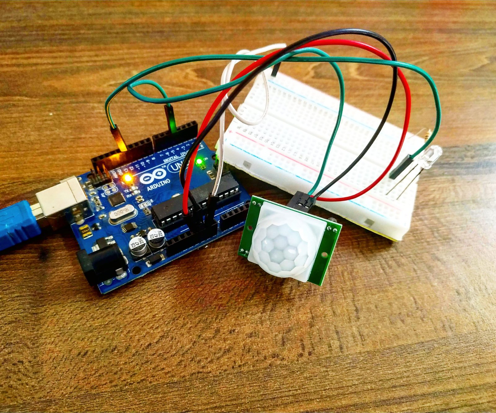 Arduino With PIR Sensor for motion detector - TECHATRONICS