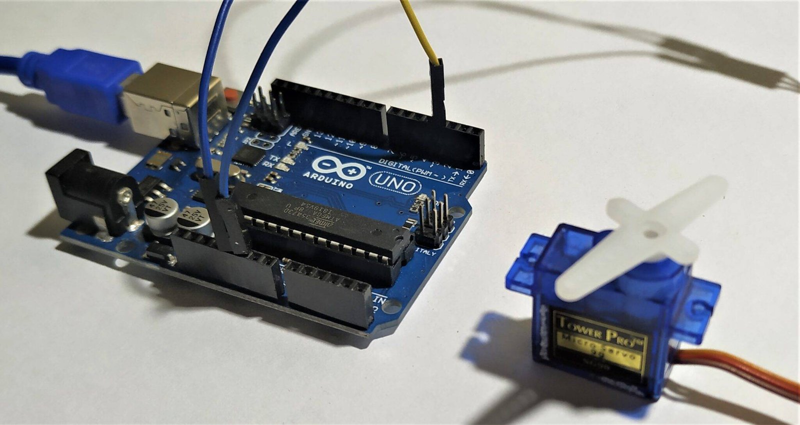 How to Connect Arduino with Servo motor | Servo motor Operates