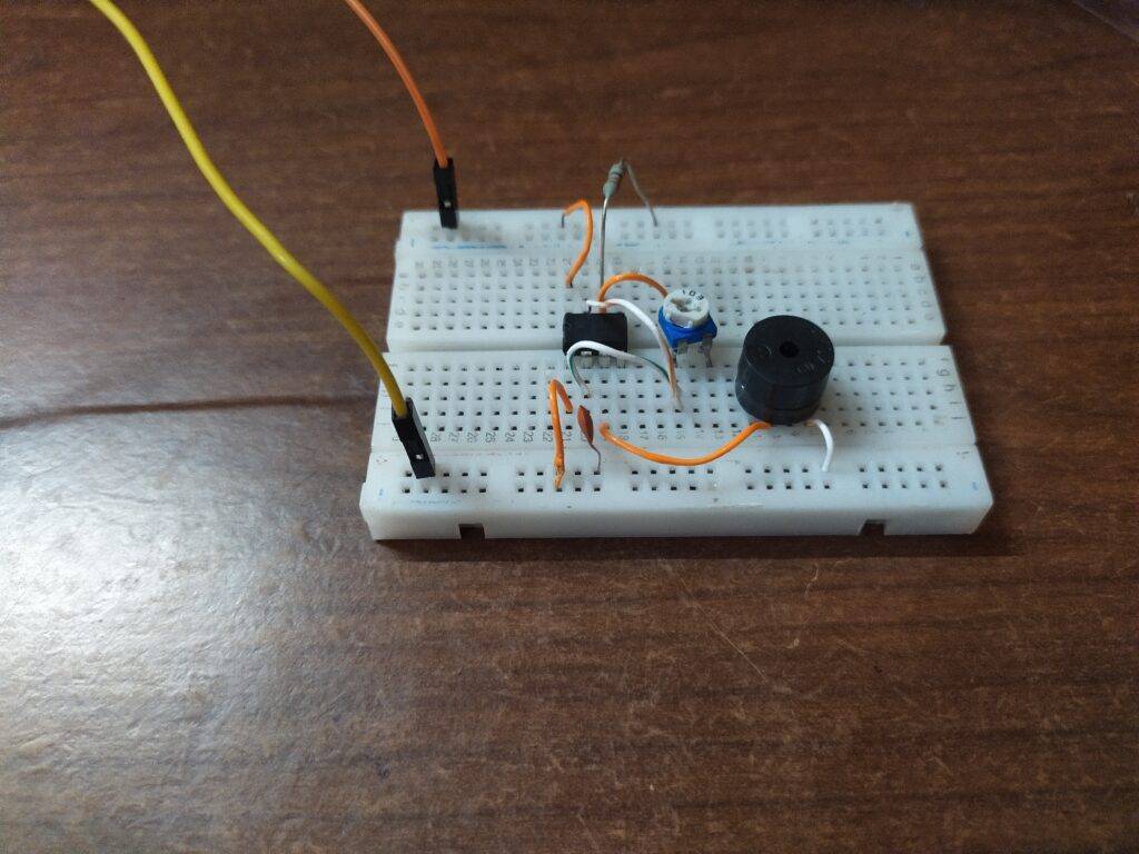 Mosquito repellent Using 555 timer
