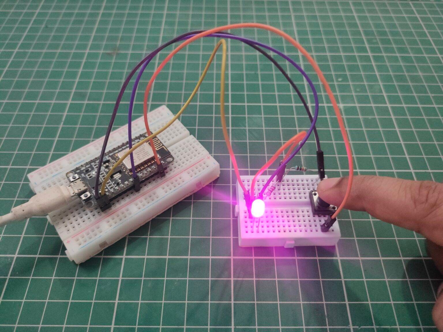 Led Interfacing With Nodemcu Mini Project Esp8266 Led 0588