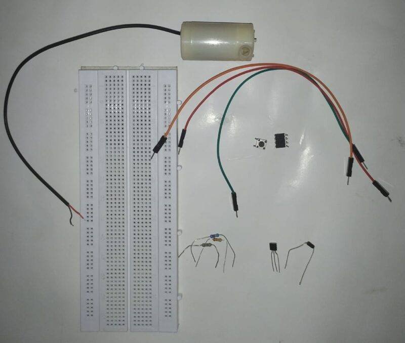 water level indicator project Using Ic 555 555 Ic Projects