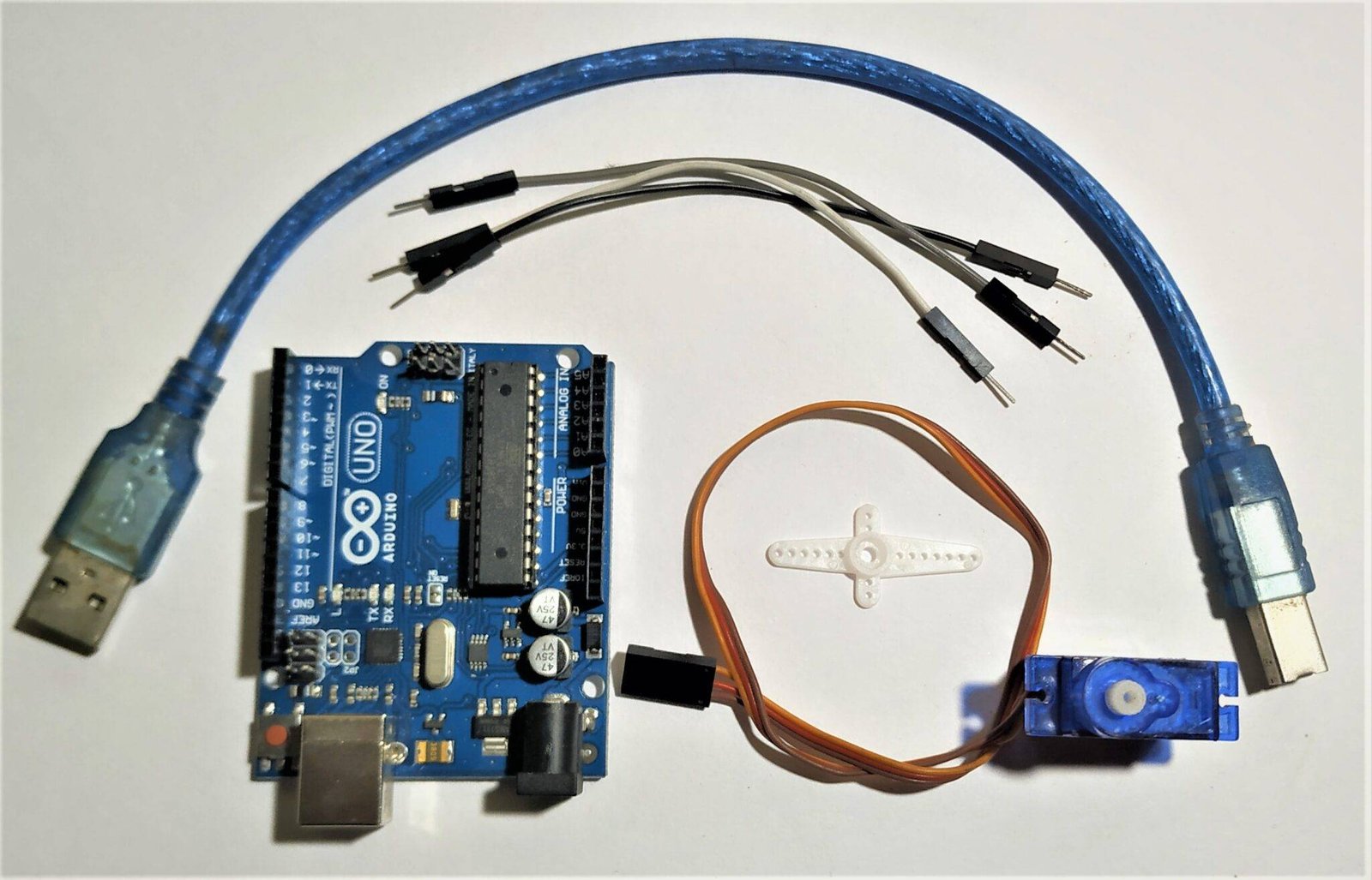 How to Connect Arduino with Servo motor | Servo motor Operates