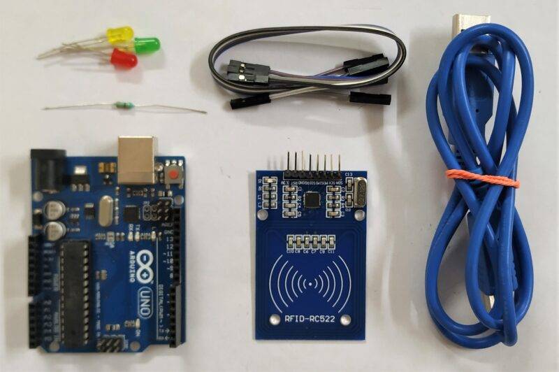 Komponen proyek Arduino RFID