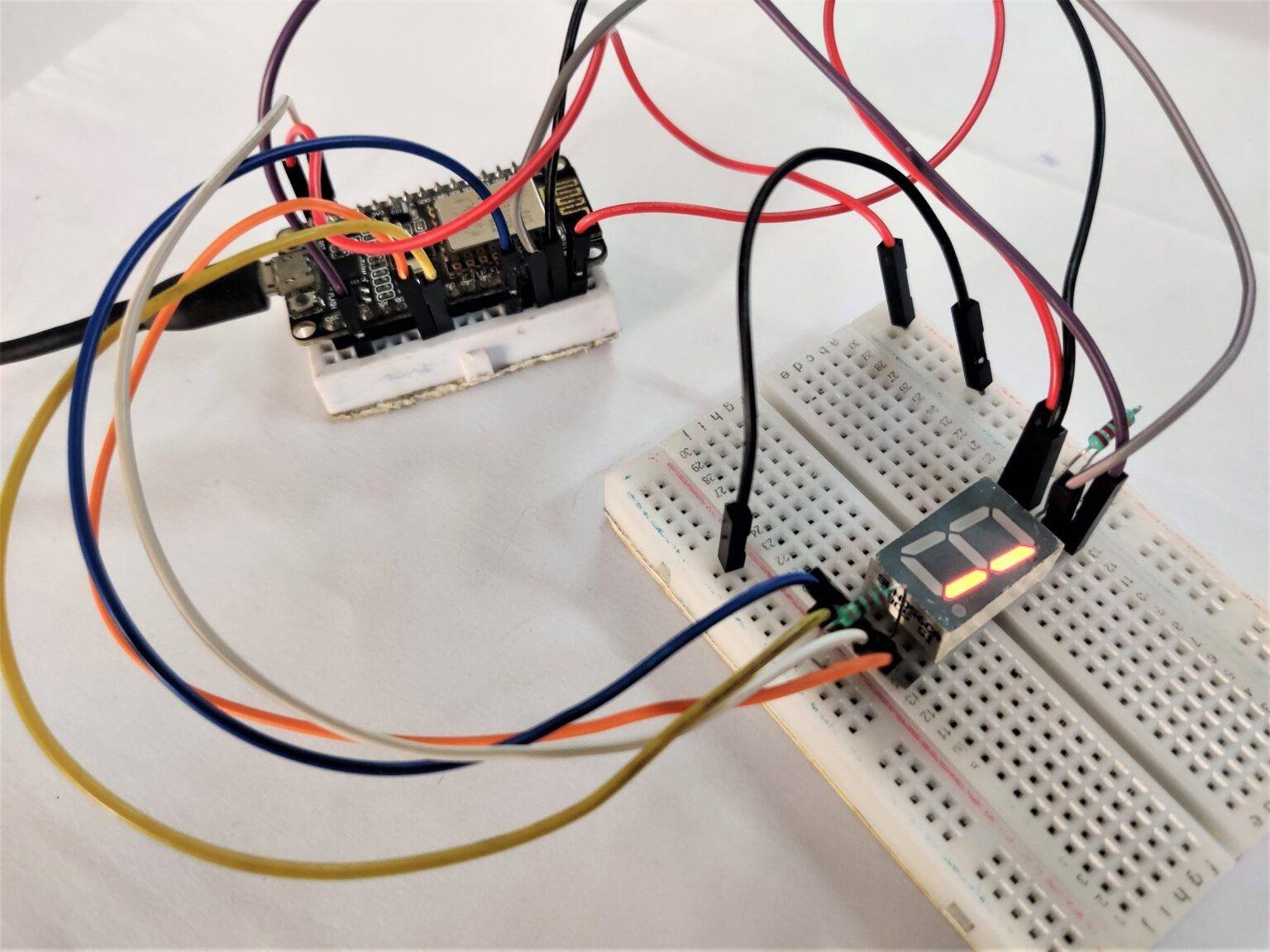 Seven segment display with esp8266 | esp8266 tutorial